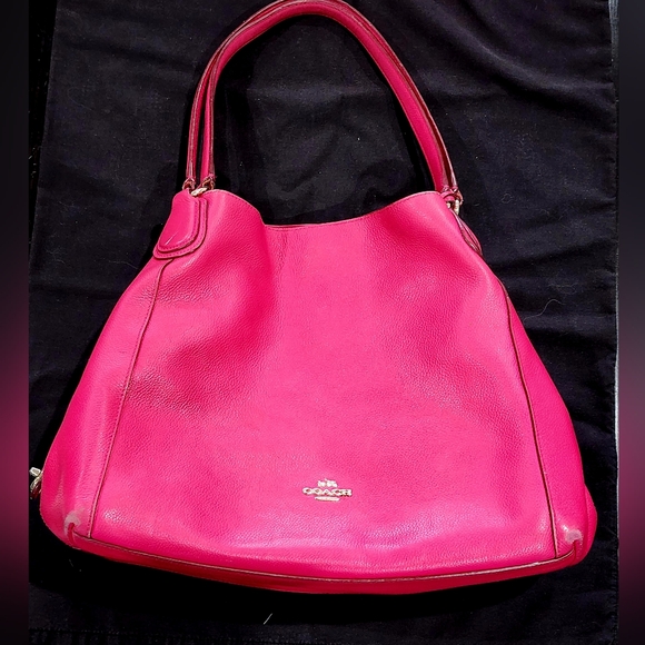 COACH | Edie Shoulder Bag 31 | Pebbled Leather | Fuschia - Picture 6 of 14